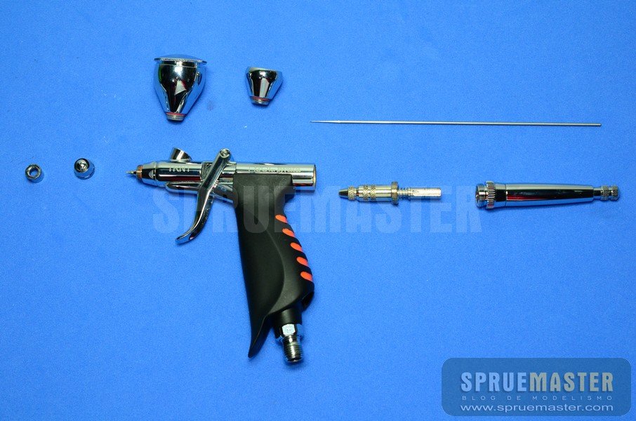 Iwata Neo Airbrush HP-TRN1 - 0.35mm Nozzle For Detail & Medium Work, Gravity Feed (2ml & 9ml Cups) - View #2